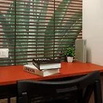 Apartamento Tra Bora E Poesia, Casa Baudelaire A *