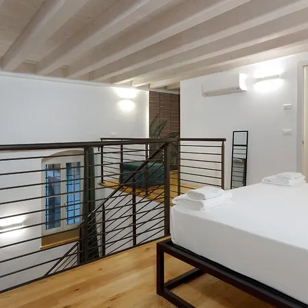 Appartamento Rifugio Baudelaire, Parcheggio In Centro A *